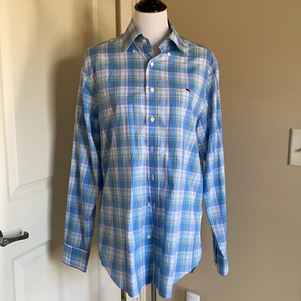 Vineyard vines plaid button up